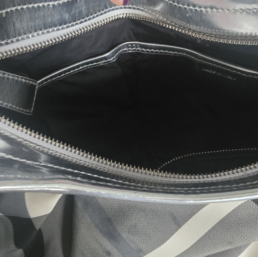 Burberry Metalic Beat Check Small Brooklyn Hobo - Picture 9 of 17